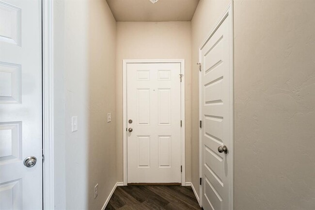 Foto del edificio - 11832 KAMERON Wy