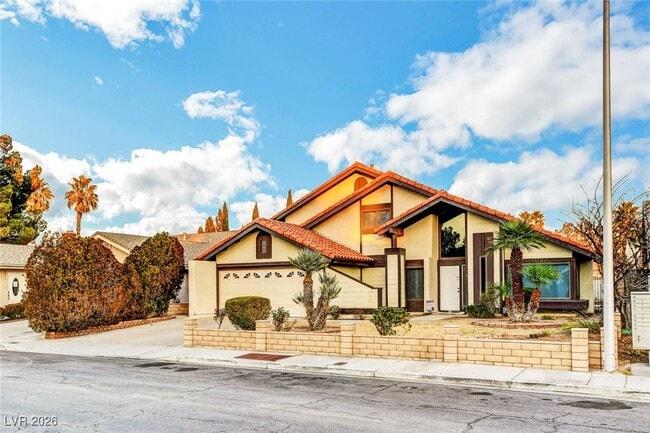 Building Photo - 4762 Torrence Dr