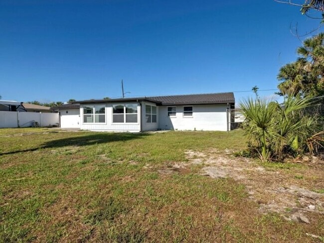 Building Photo - 4342 Ewing Cir