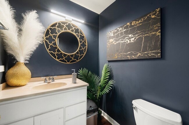 Building Photo - 1211 Diane Ln