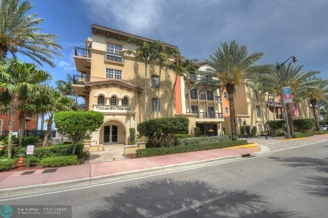Building Photo - 4444 El Mar Dr
