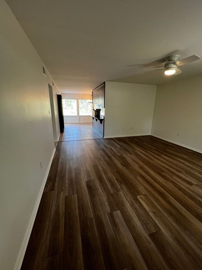 Foto del edificio - 2-Bedroom Rental on Ladies Island