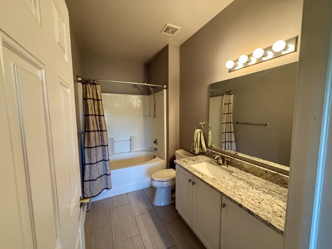 Foto del edificio - 109 Stockton Ridge