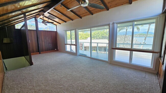 Foto del edificio - Experience Waterfront Kaneohe Bay Living