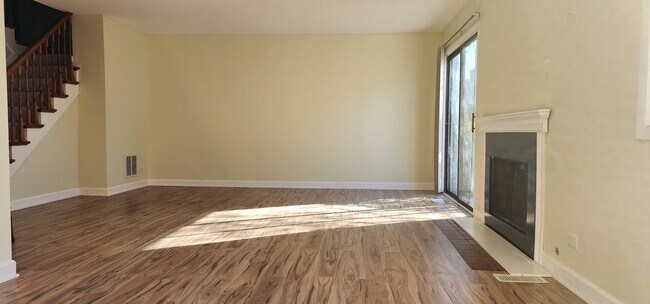 Building Photo - 1188 Leicester Ct