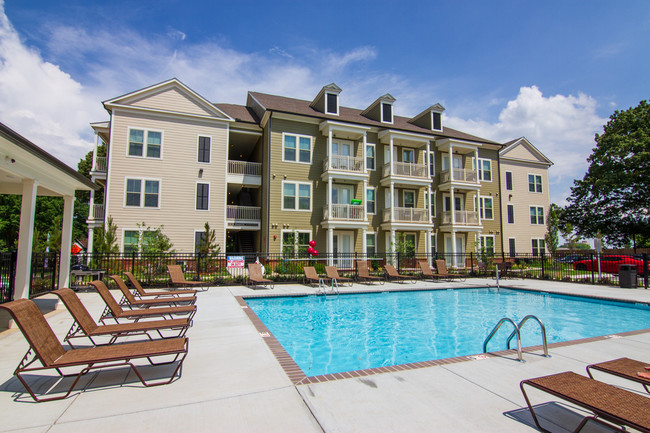 Building Photo - Jackson Walk & High Point Apartments