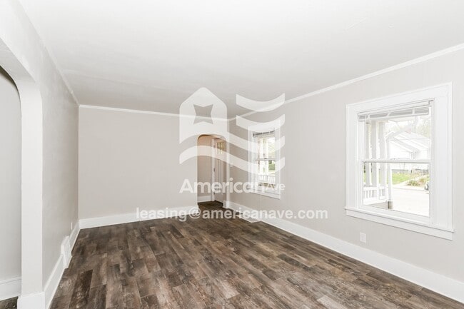 Foto del edificio - 2114 W Callender Ave
