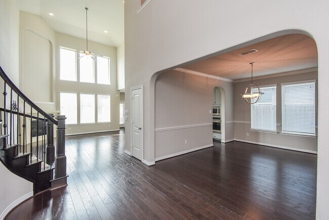 Foto del edificio - 4355 Thornapple Hills Ct