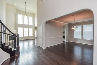 Building Photo - 4355 Thornapple Hills Ct