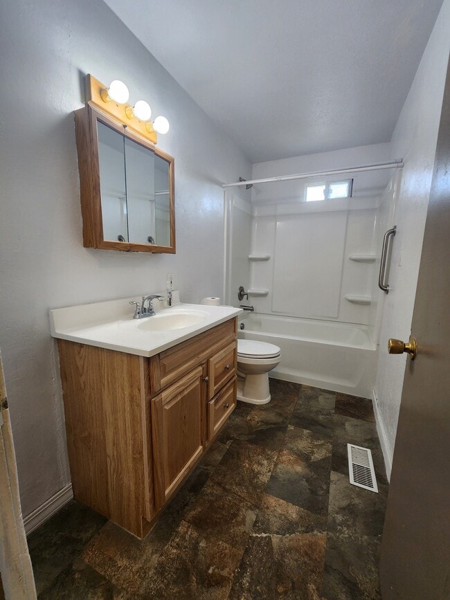 Building Photo - Heyburn I Street