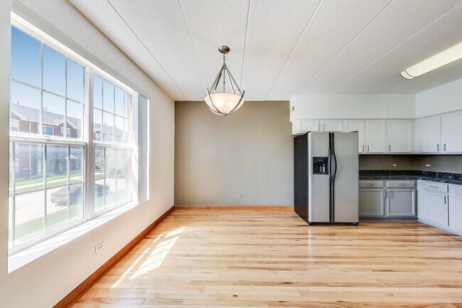 Foto del edificio - 16671 Liberty Cir