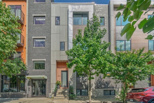 Photo - 1003 S 17th St Townhome