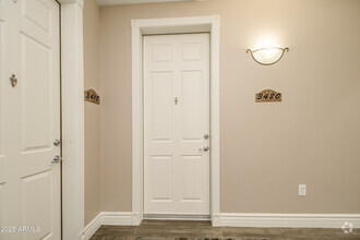 Building Photo - 5350 E Deer Valley Dr