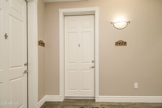 Building Photo - 5350 E Deer Valley Dr