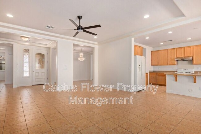 Building Photo - 1918 E Indigo Ct