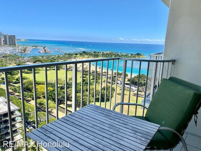 Foto del edificio - 2 br, 2 bath House - 1350 Ala Moana Blvd #...
