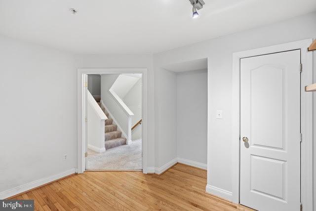 Foto del edificio - 5113 Knapp Pl