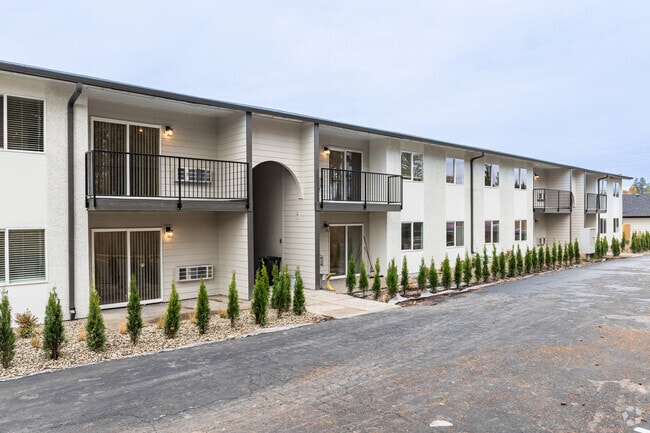 Building Photo - Alder Ridge Building Photo - Alder Ridge