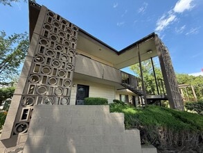 Building Photo - 1555 E 3900 S