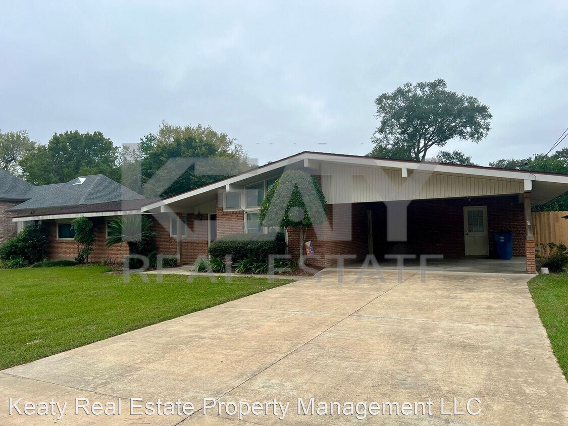 Foto principal - 3 br, 2 bath House - 406 Indian Mound Rd