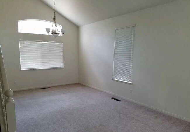 Building Photo - Coming Soon: Spacious 4-Bedroom Home in a ...