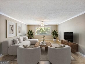 Building Photo - 115 Biscayne Dr NW