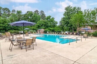 Building Photo - 1000 Windsor Shores Dr