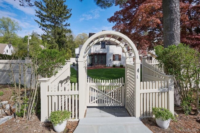 Foto del edificio - 4 Glenwolde Park