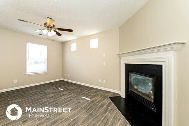 Foto del edificio - 340 Meadowridge Dr