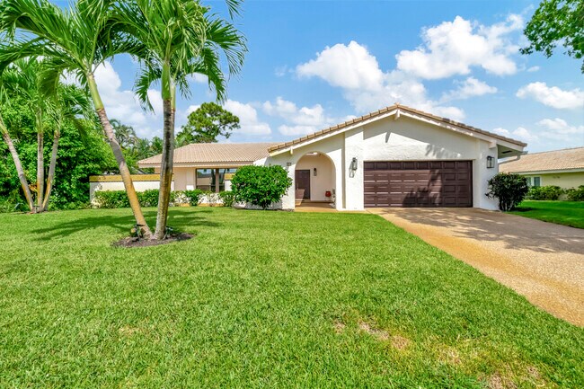 Foto del edificio - 804 Foxpointe Cir