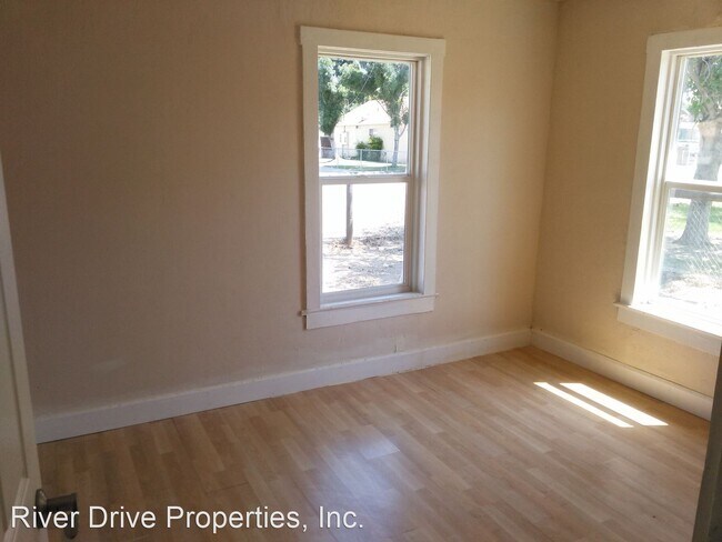 Foto del edificio - 3 br, 1 bath House - 319 Sycamore Drive
