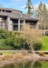 Building Photo - 13787 NE 65th St