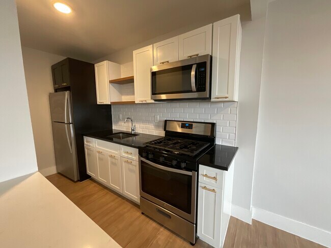 Foto del edificio - 1365 St Nicholas Ave