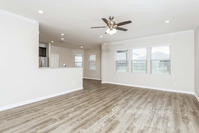 Building Photo - 13427 Colorado Parke