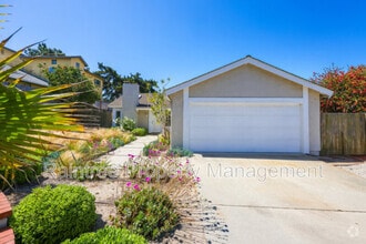 Building Photo - 1731 Rogue Isle Ct