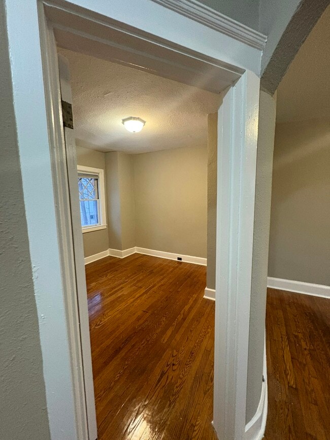 Foto del edificio - 509 Monroe Ave