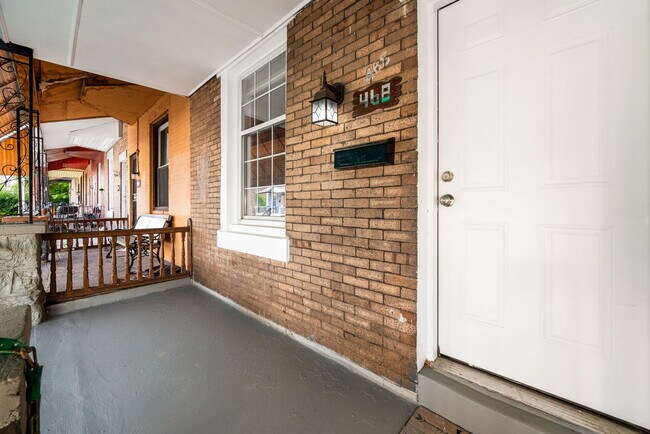 Building Photo - 468 N Dearborn St