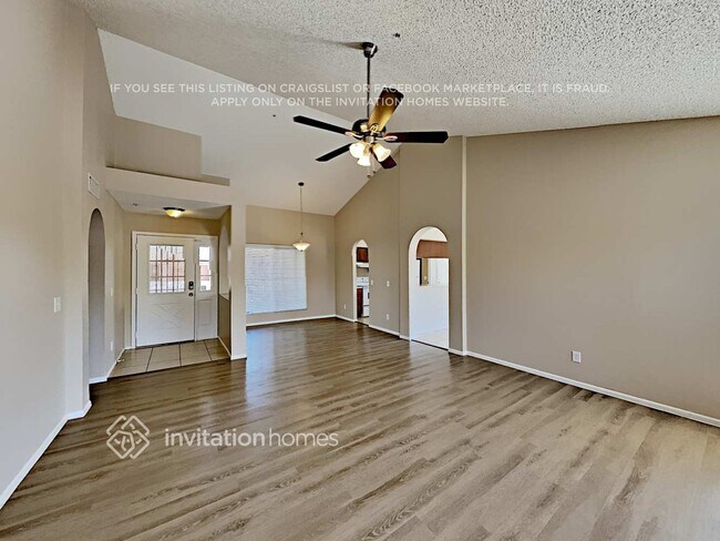Building Photo - 8414 W Windrose Dr
