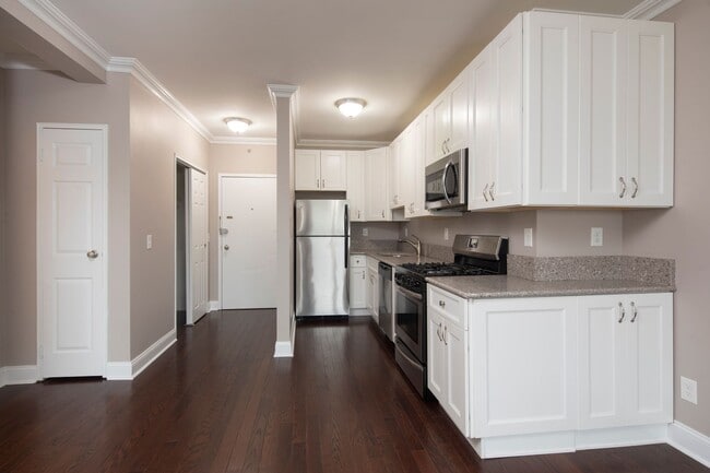 Foto del interior - The Cornerstone: Heat, Gas, Hot & Cold Wat...