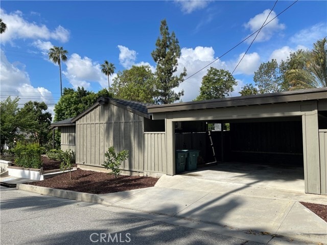 Building Photo - 515 E Sierra Madre Blvd