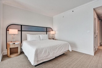 Building Photo - 4401 Collins Ave