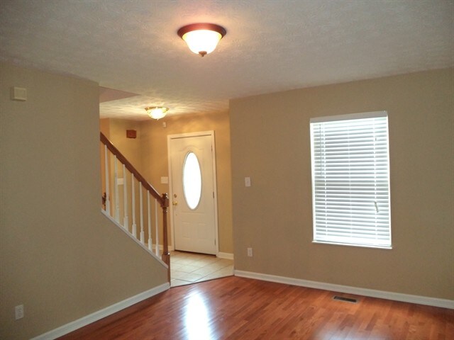 Foto del edificio - 5942 Katrina Ln