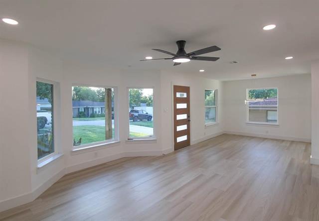 Building Photo - 4809 S Ridge Terrace