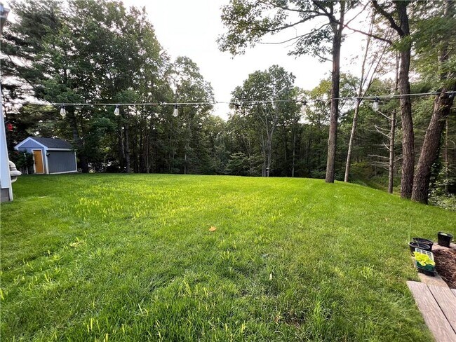 Building Photo - 865 Carrs Trail