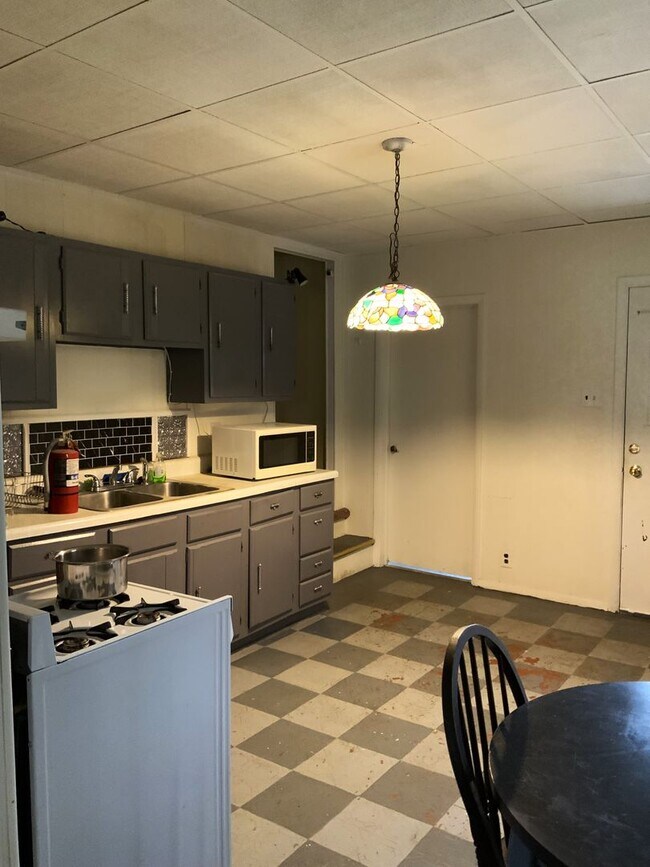 Foto del edificio - Rent Ready!