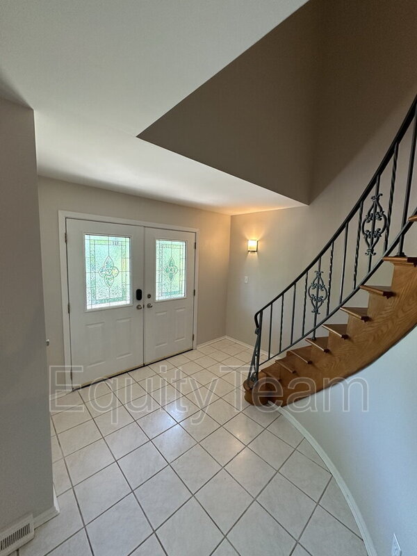 Foto del edificio - 6386 Taylor Rd