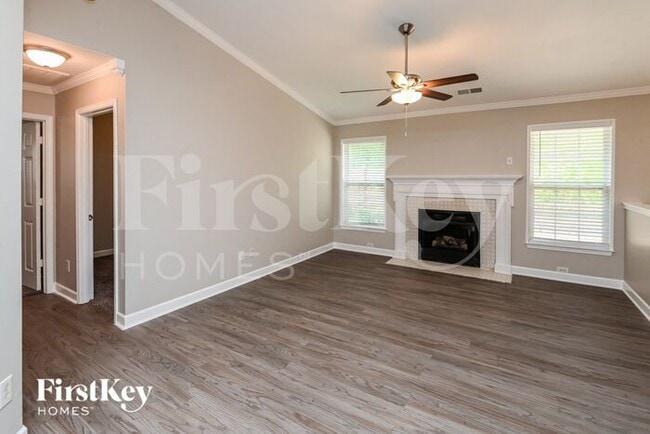 Building Photo - 851 Anchor Way NE