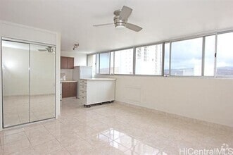 Building Photo - 5180 Likini St