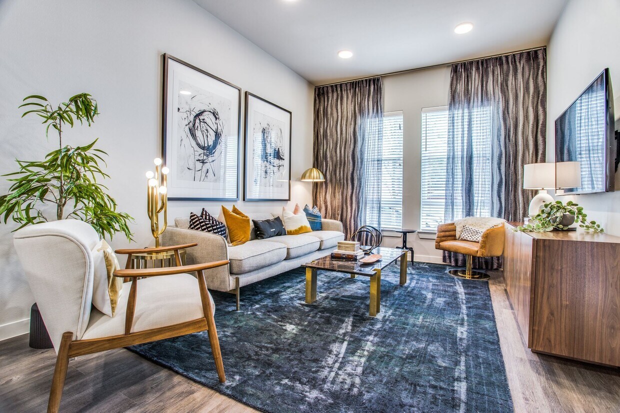 The Cooper Apartments in Fort Worth, TX