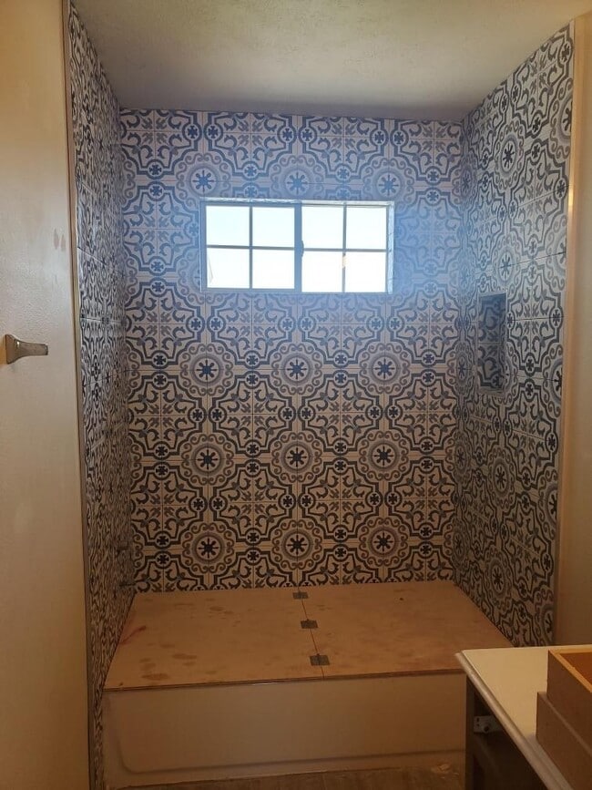 Foto del edificio - 9418 Parsley Path Ln